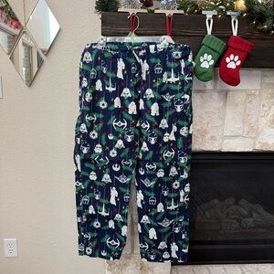 Men’s Hanna Andersson Star Wars ornament flannel pajama pants